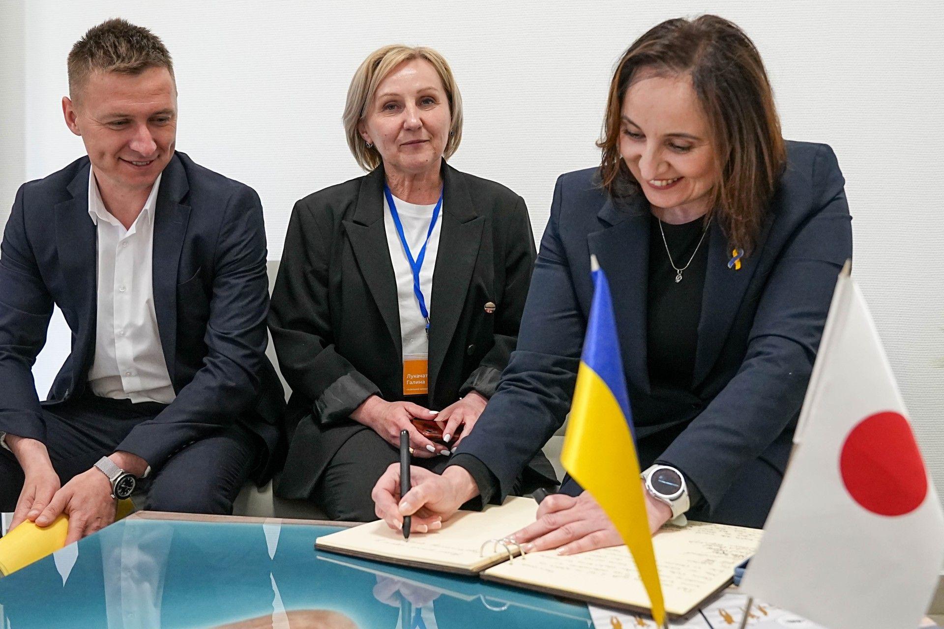 Оксана Жолнович у Центрі життєстійкості в Тернополі