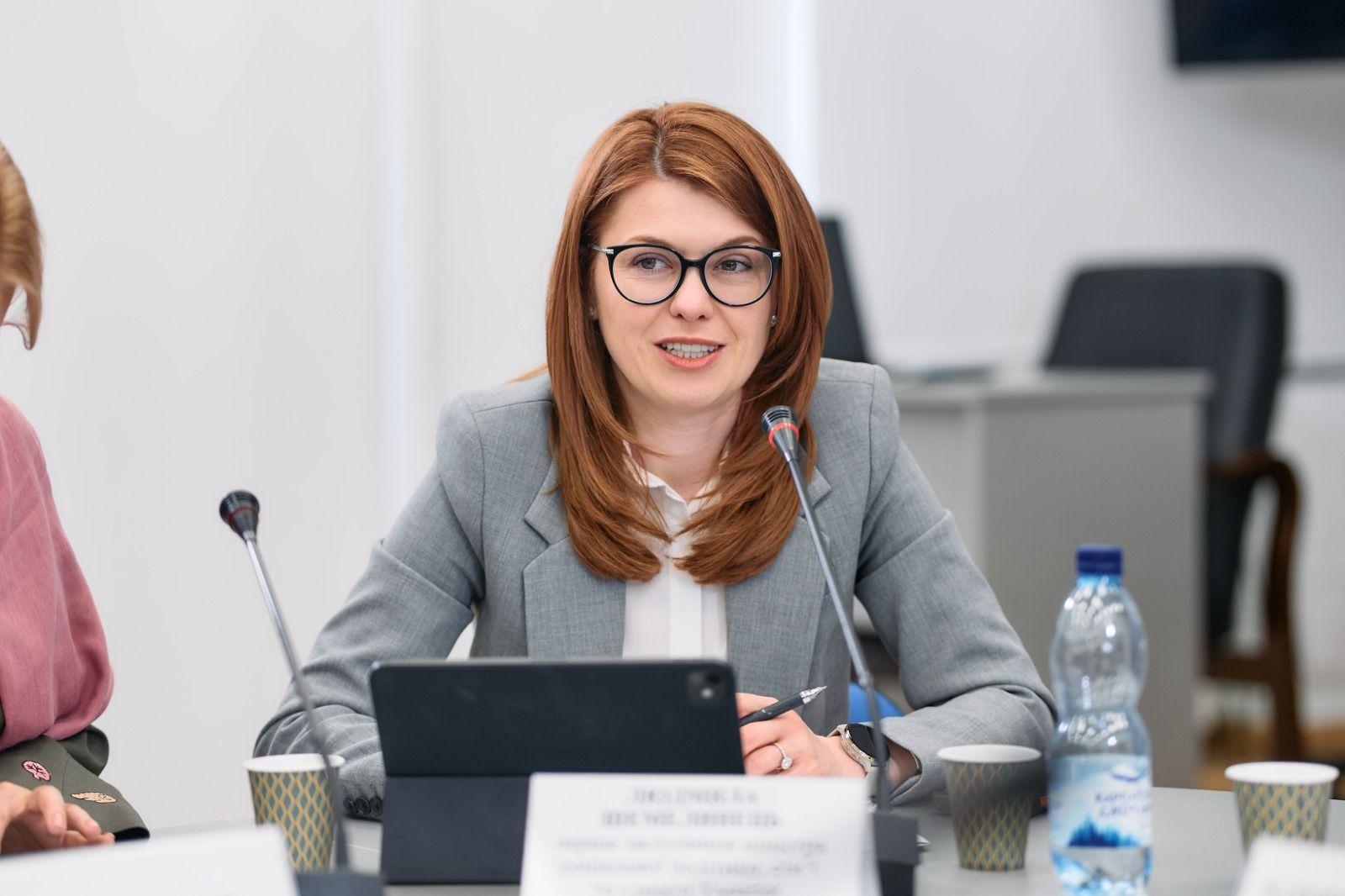 d40c4b1d-4def-482a-8ef2-7aeb2507cacc.jpg d40c4b1d-4def-482a-8ef2-7aeb2507cacc.jpg